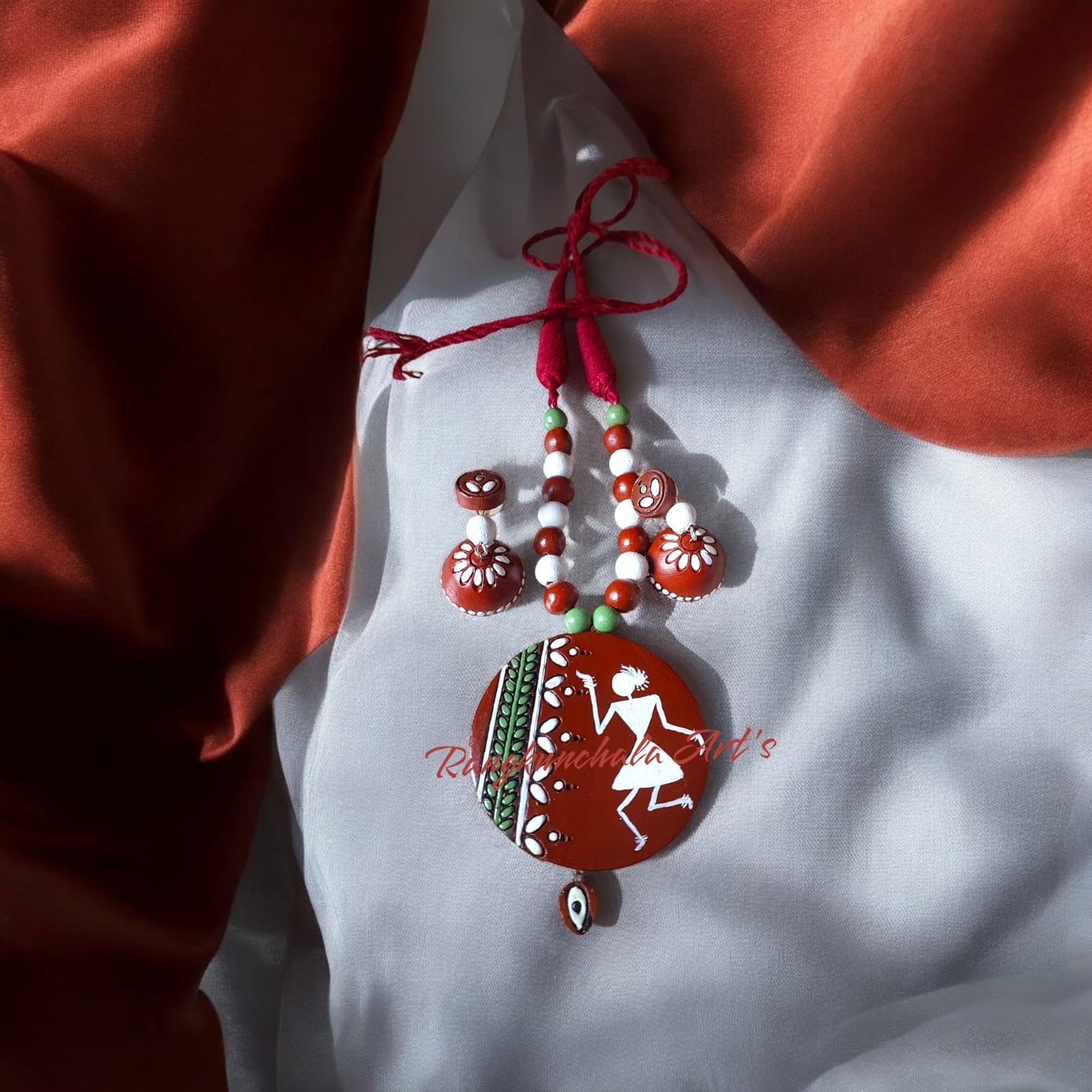 Warli Pendant setArt