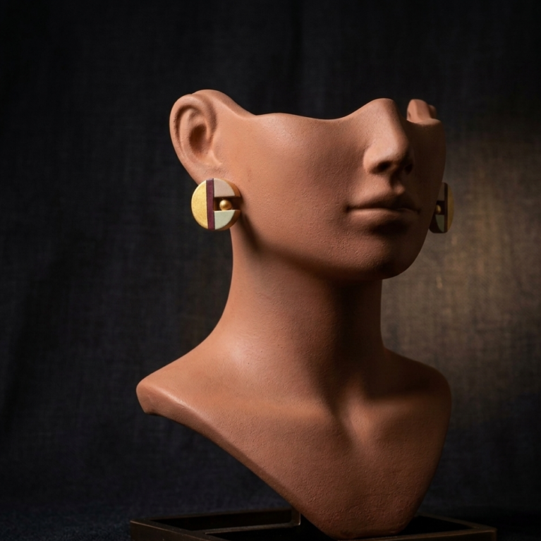 Minimal Muse Earrings